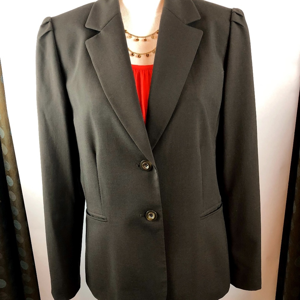Tahari 2-Button Blazer Brown Size 14